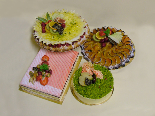 Tartes-aux-fruits-et-mille-feuilles